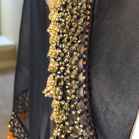 Beaded Shaw - Picture 4 of 7